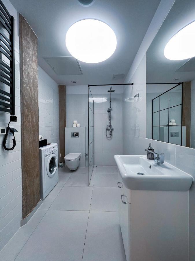 Mojemiedzyzdroje Lu 8B - Luksusowy Apartament 100 Metrow Od Morza Exteriör bild